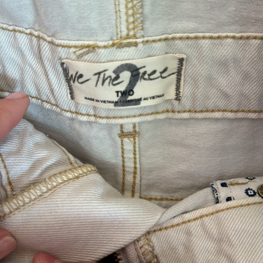 We the Free, Free People cream shorts overalls - Picture 4 of 5